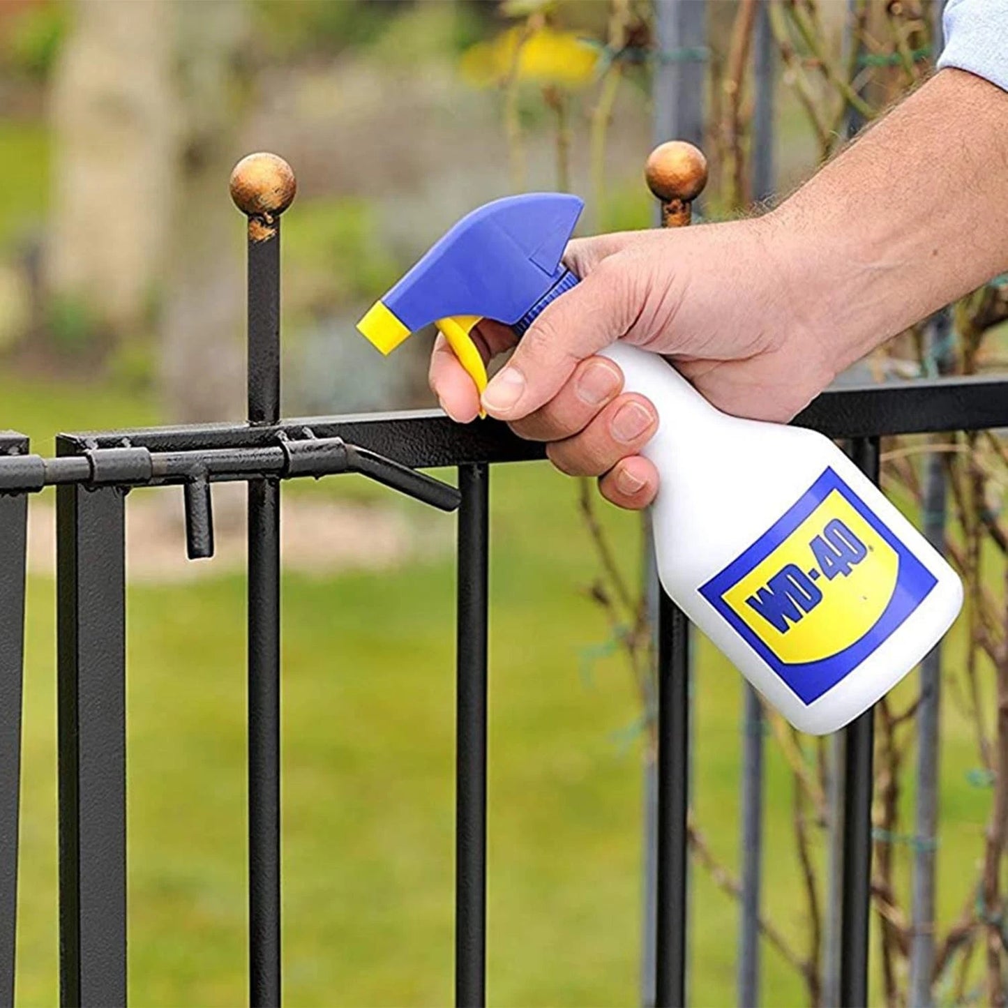 WD-40 Multi-Use Lubricant 5 Litre with Free Spray Applicator